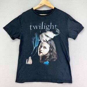 Twilight T-Shirt Adult Medium Edward & Bella Graphic Tee Y2K Black Movie Merch